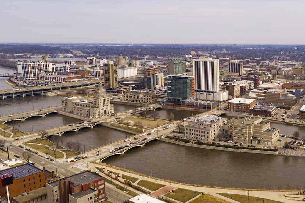 Fast & Easy Online Loans in Cedar Rapids, IA - Get Money Today